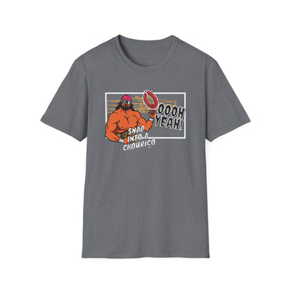 Gray t-shirt with graphic design of a character holding a chourico and text on a white background. Featuring Macho Man snapping into a chouriço, it’s perfect for anyone who loves WWE and Portugal!